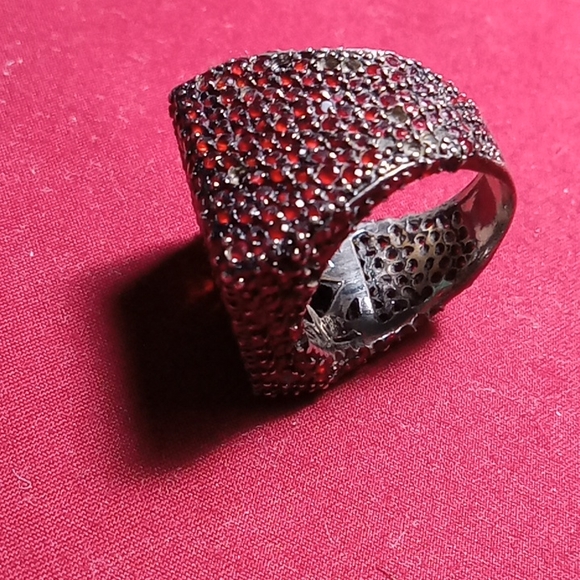 Red diamond ring - Picture 11 of 15